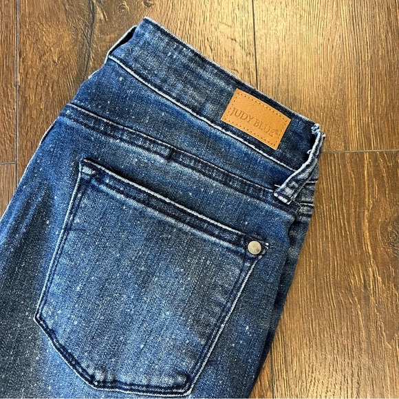Judy Blue Keene Mid Rise Bleach Splattered Mineral Wash Relaxed Fit SZ 9/29 - Picture 5 of 9